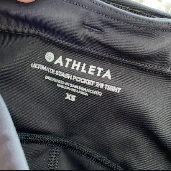 Athleta Black Ultimate Stash Pocket 7/8 Tight - Picture 7 of 8